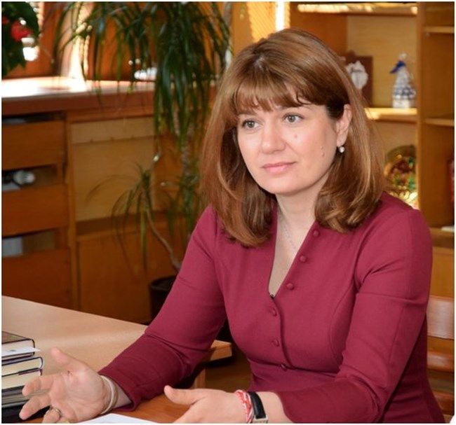 Проф. д-р Владя Борисова, директор на Института по интелектуална собственост и технологичен трансфер към УНСС: Акцент в работата ни е да спомогнем националната икономика да се развие в иновативна